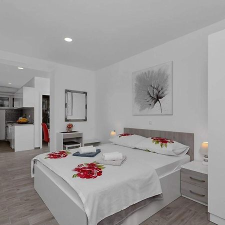 Apartman-Studio Meri Makarska Luaran gambar