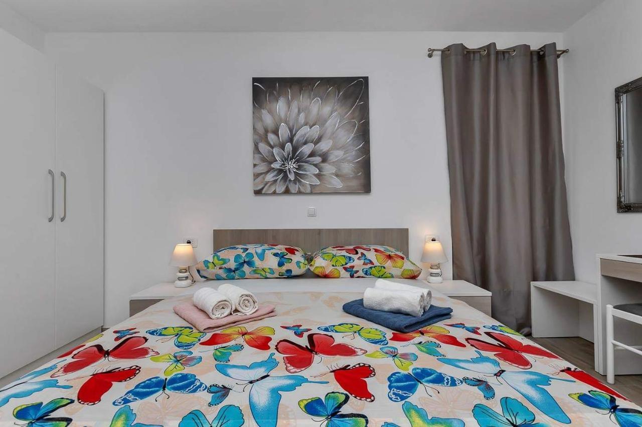 Apartman-Studio Meri Makarska Luaran gambar